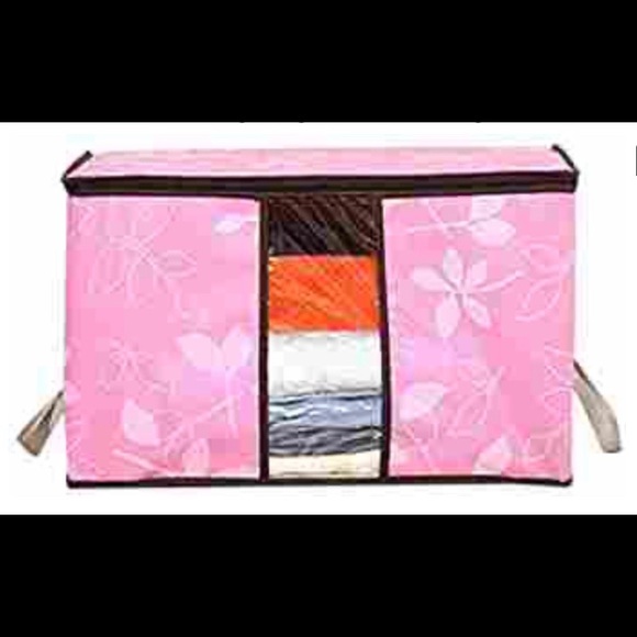 Storage box - Picture 1 of 3